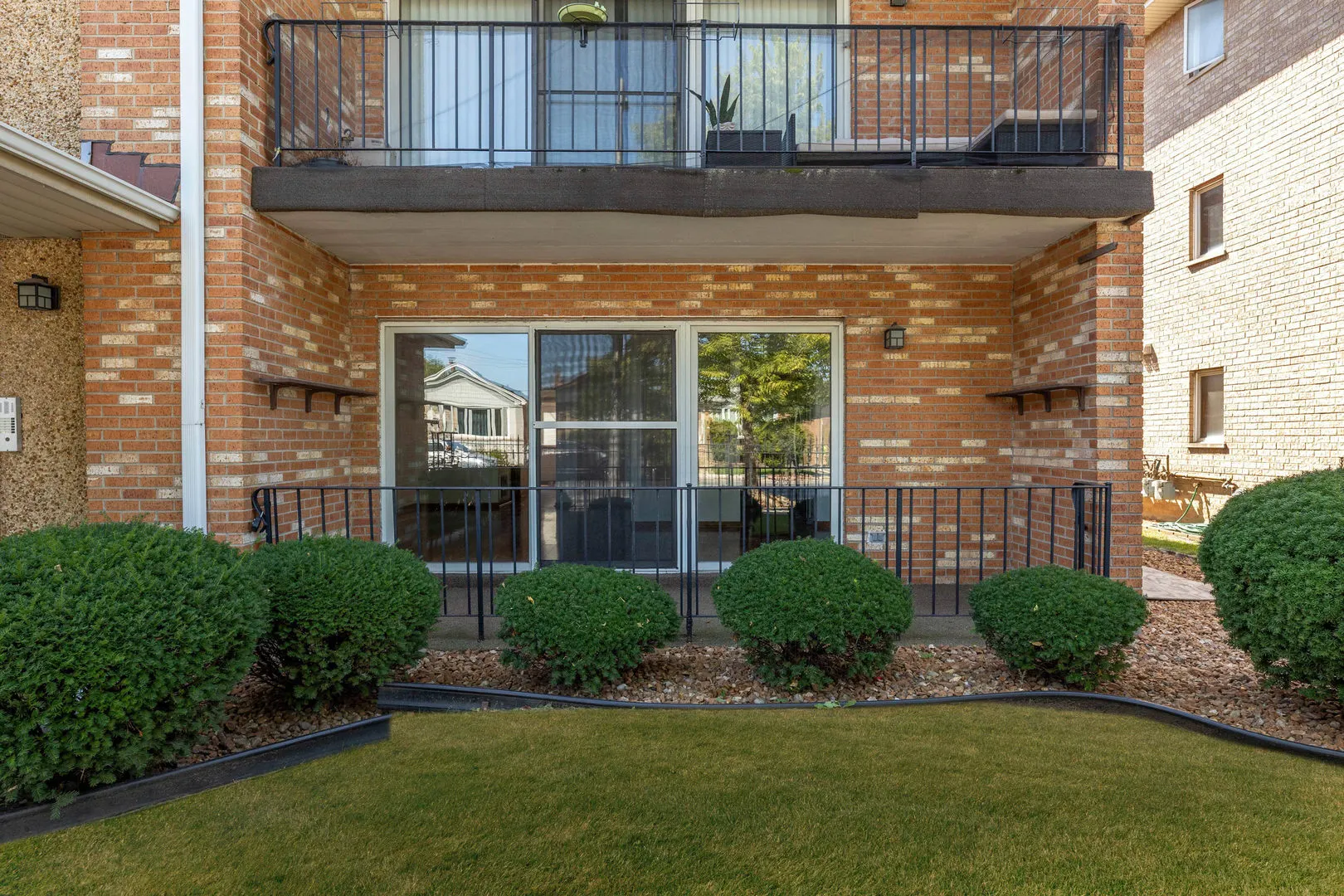 6515 W 63rd Street 1B IL