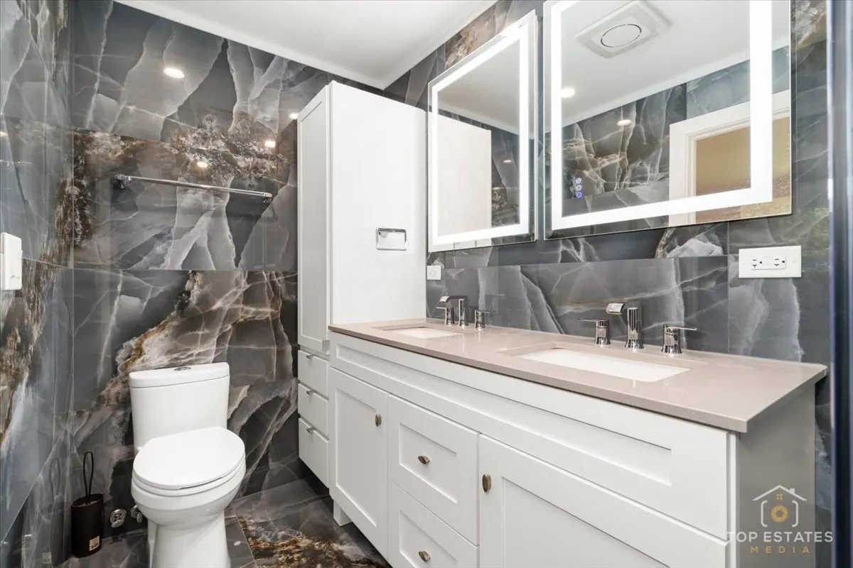 2807 Martin Lane IL