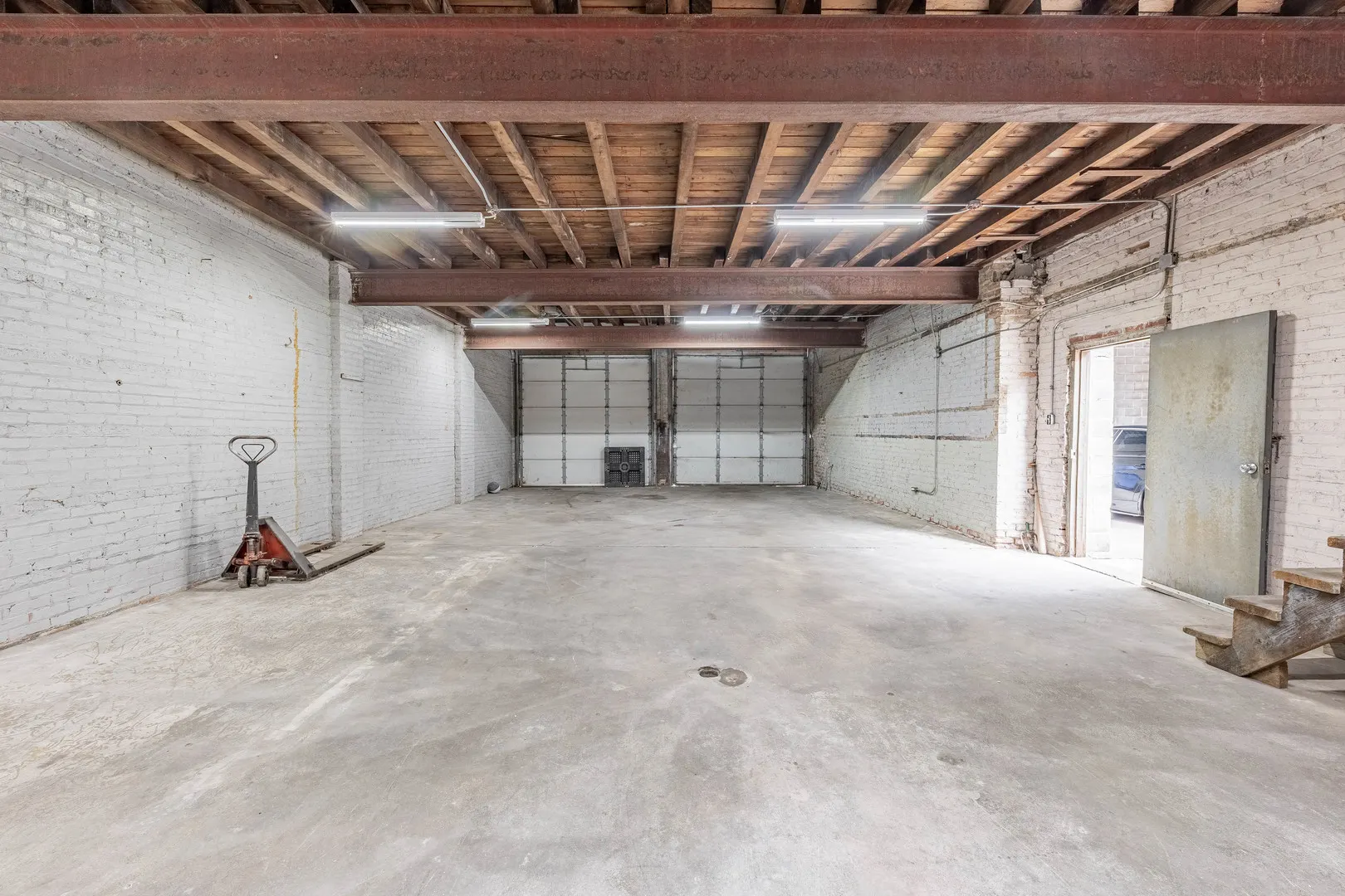 2711 W CERMAK Road IL