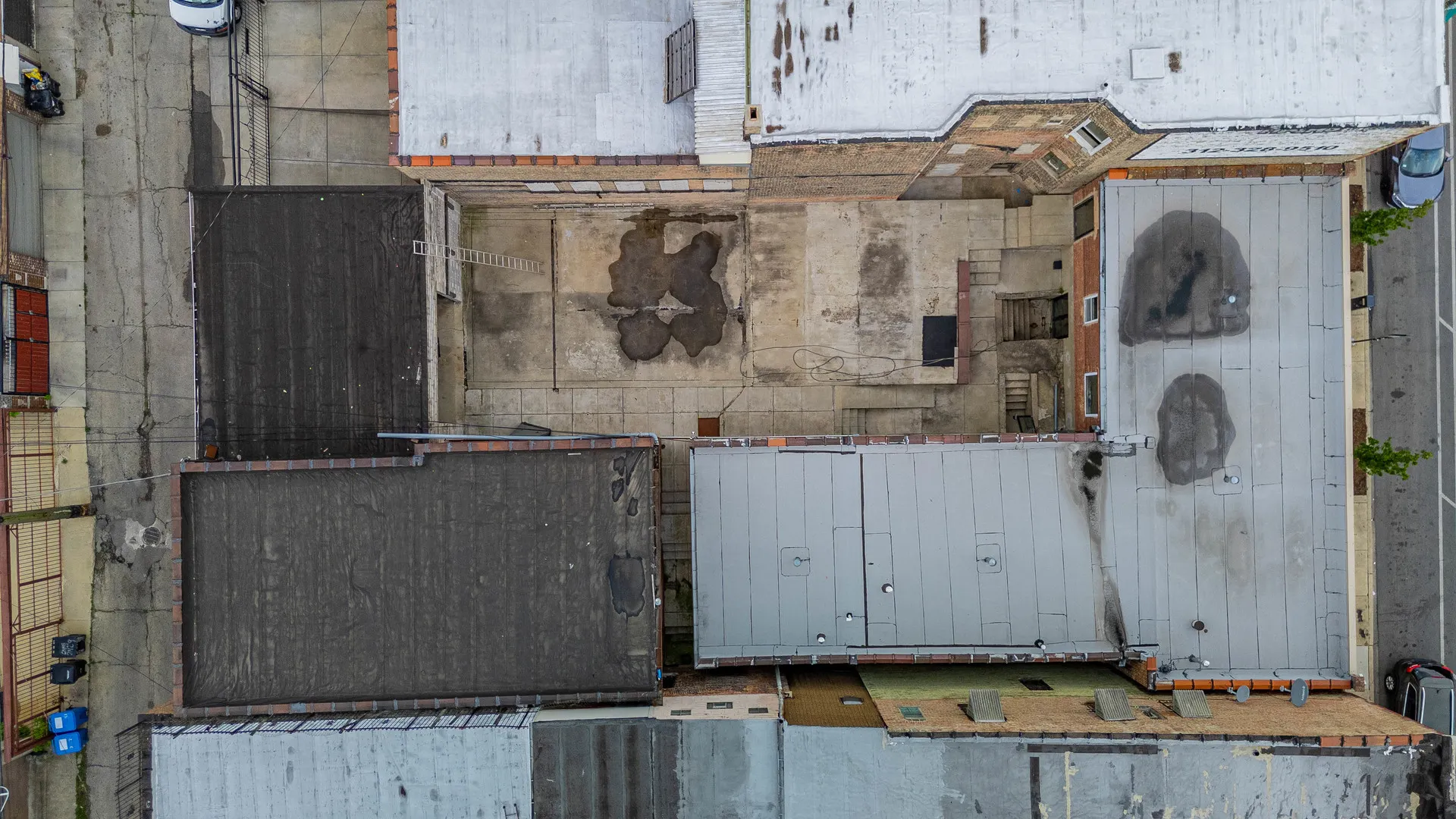 2711 W CERMAK Road IL