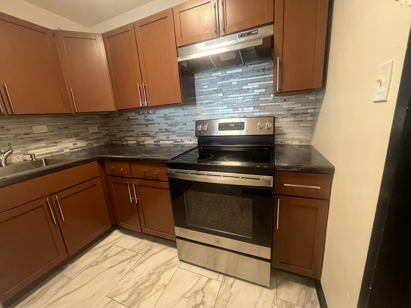 7337 S South Shore Drive 519 IL