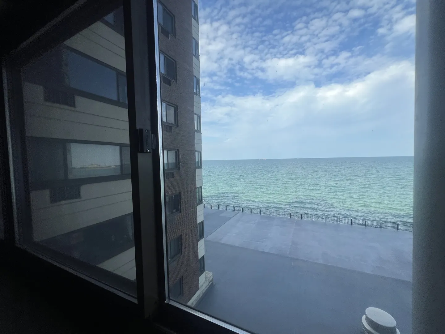 7337 S South Shore Drive 519 IL