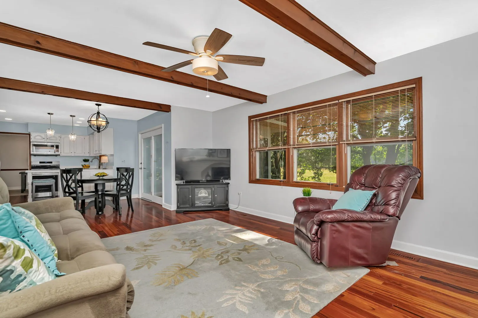 2471 Kingsley Drive IL