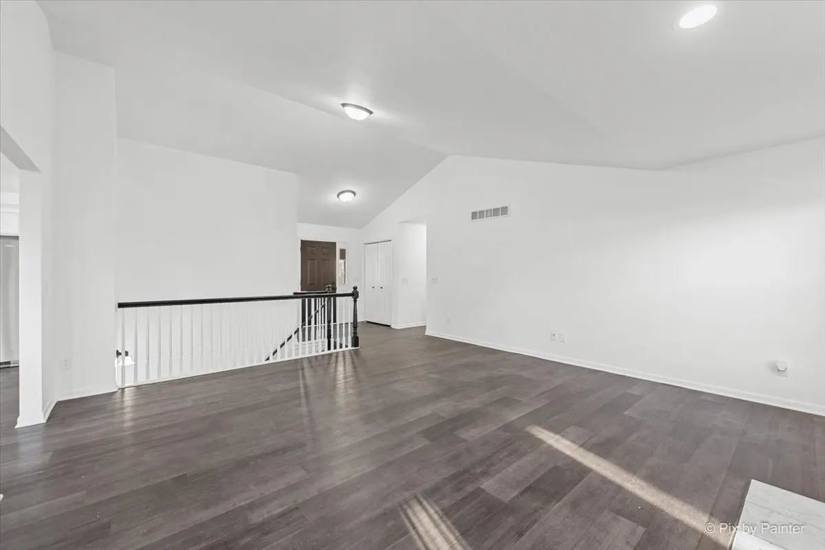 583 Bayfield Drive IL