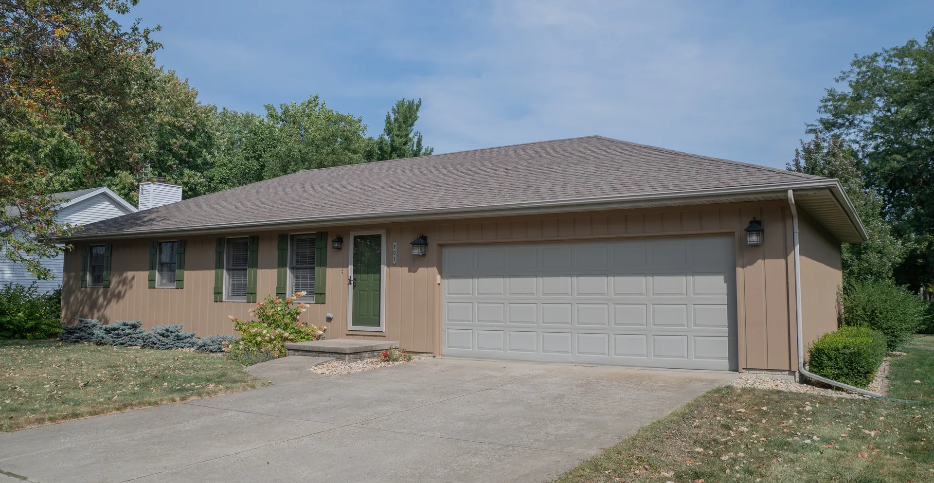 701 Thomas Drive IL