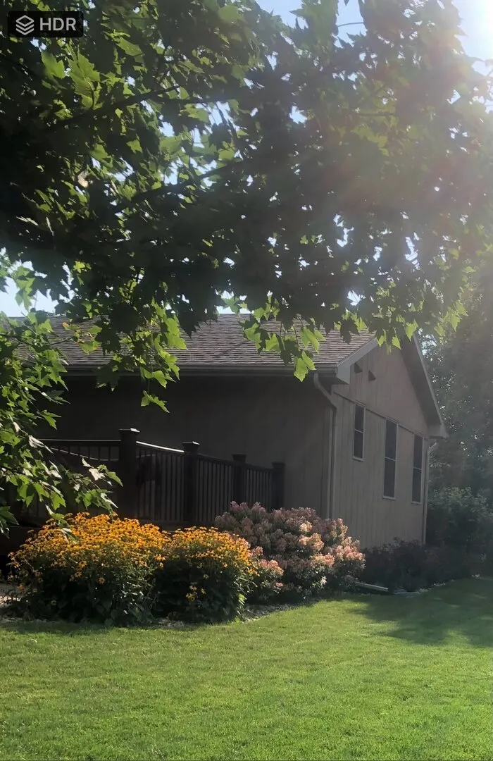 701 Thomas Drive IL