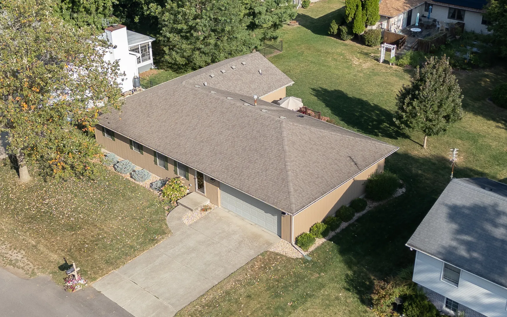 701 Thomas Drive IL