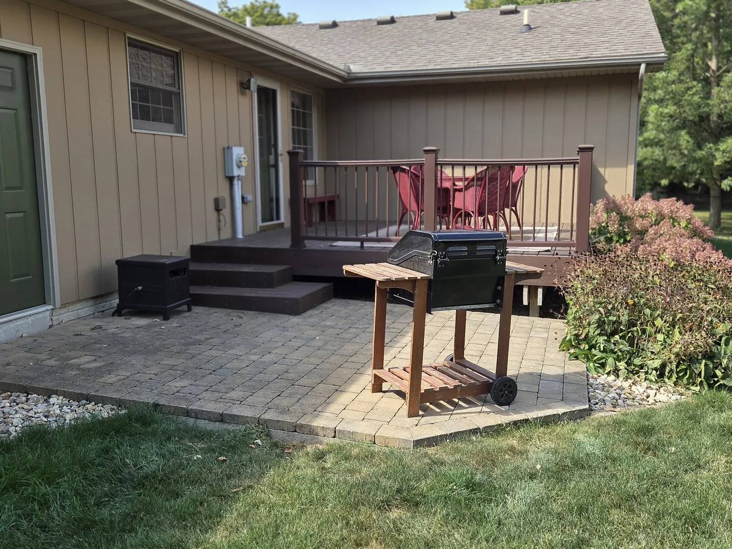 701 Thomas Drive IL