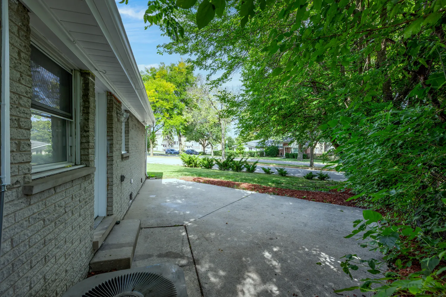 8717 Gross Point Road IL