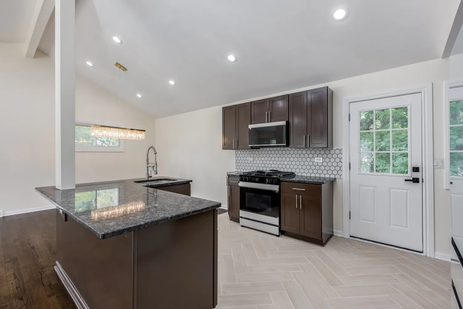 8717 Gross Point Road IL