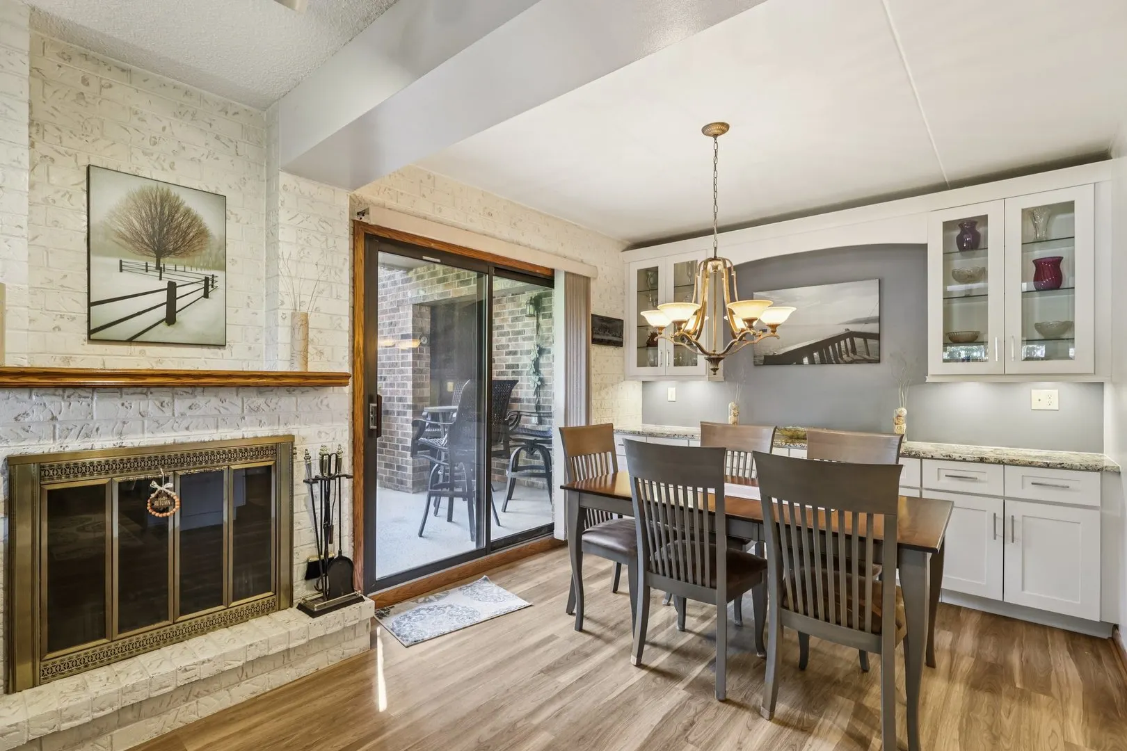 1424 Woodbridge Road 1H IL