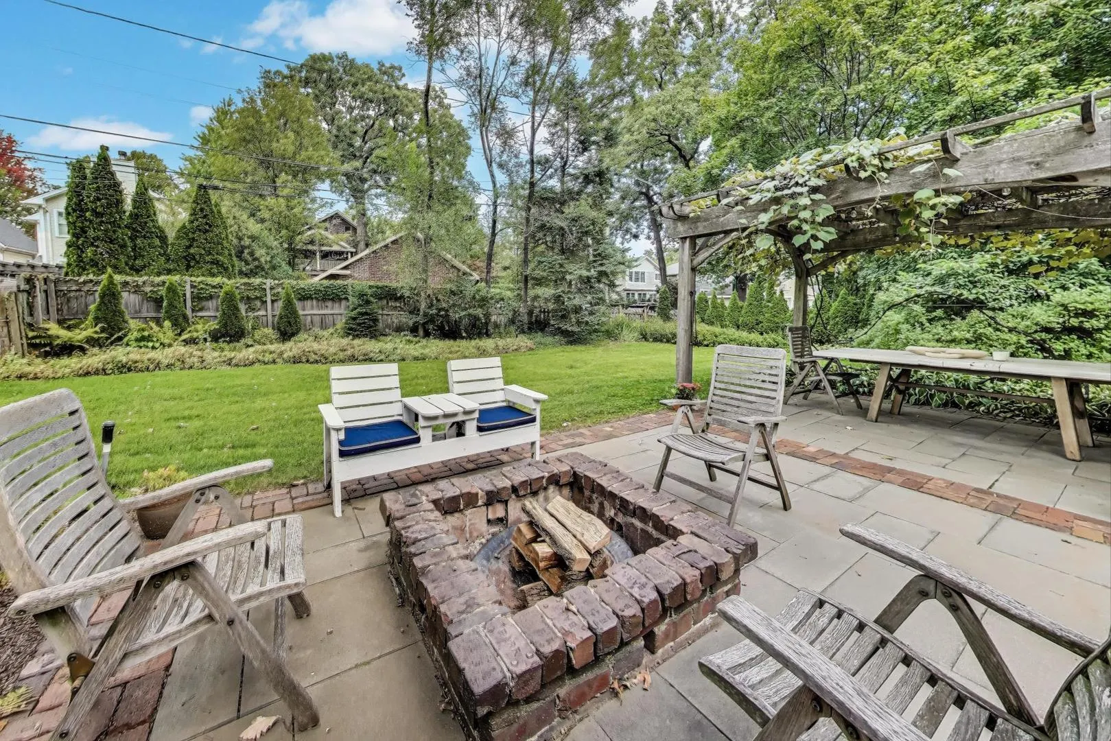 1606 Forest Avenue IL