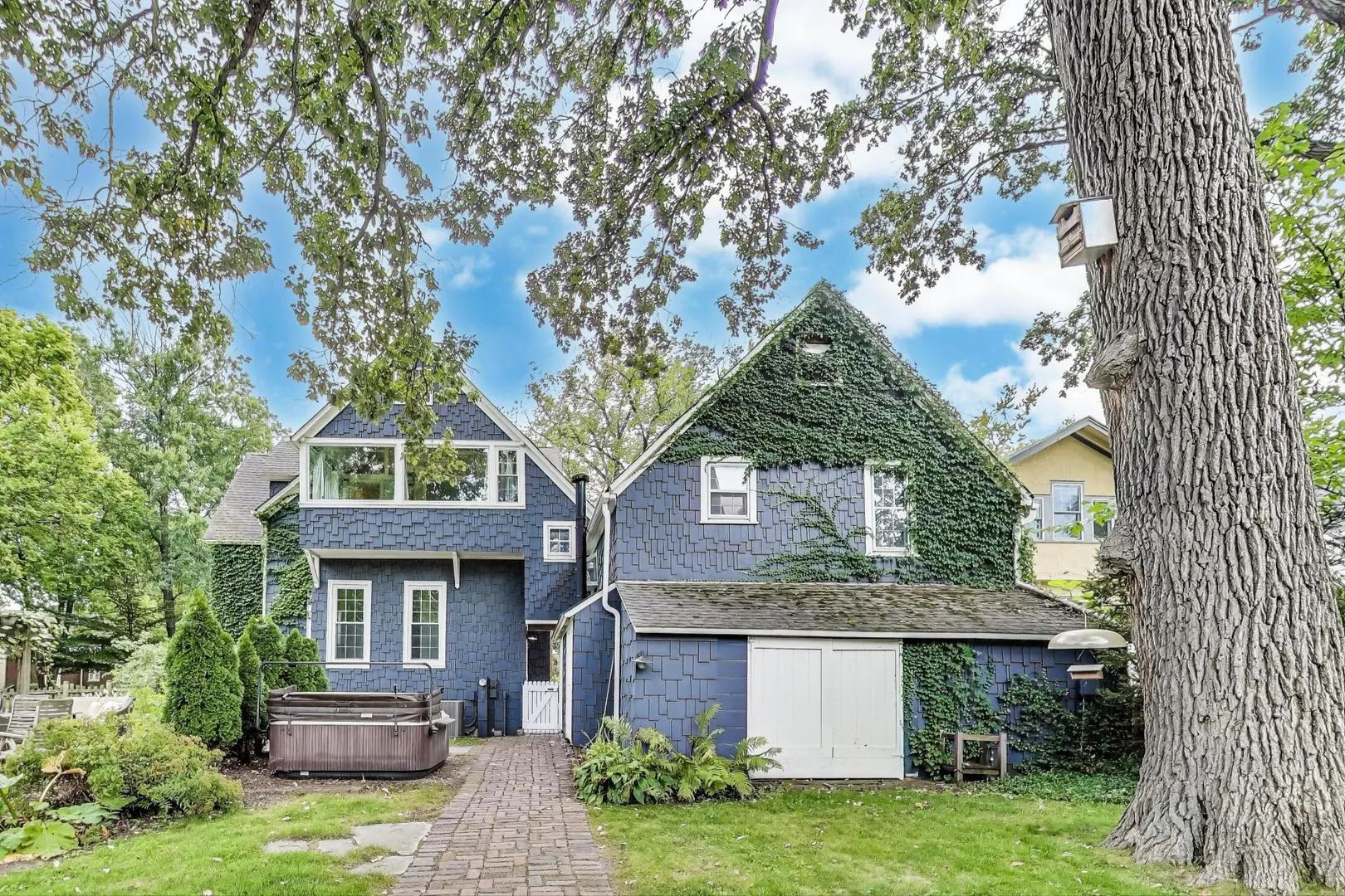 1606 Forest Avenue IL