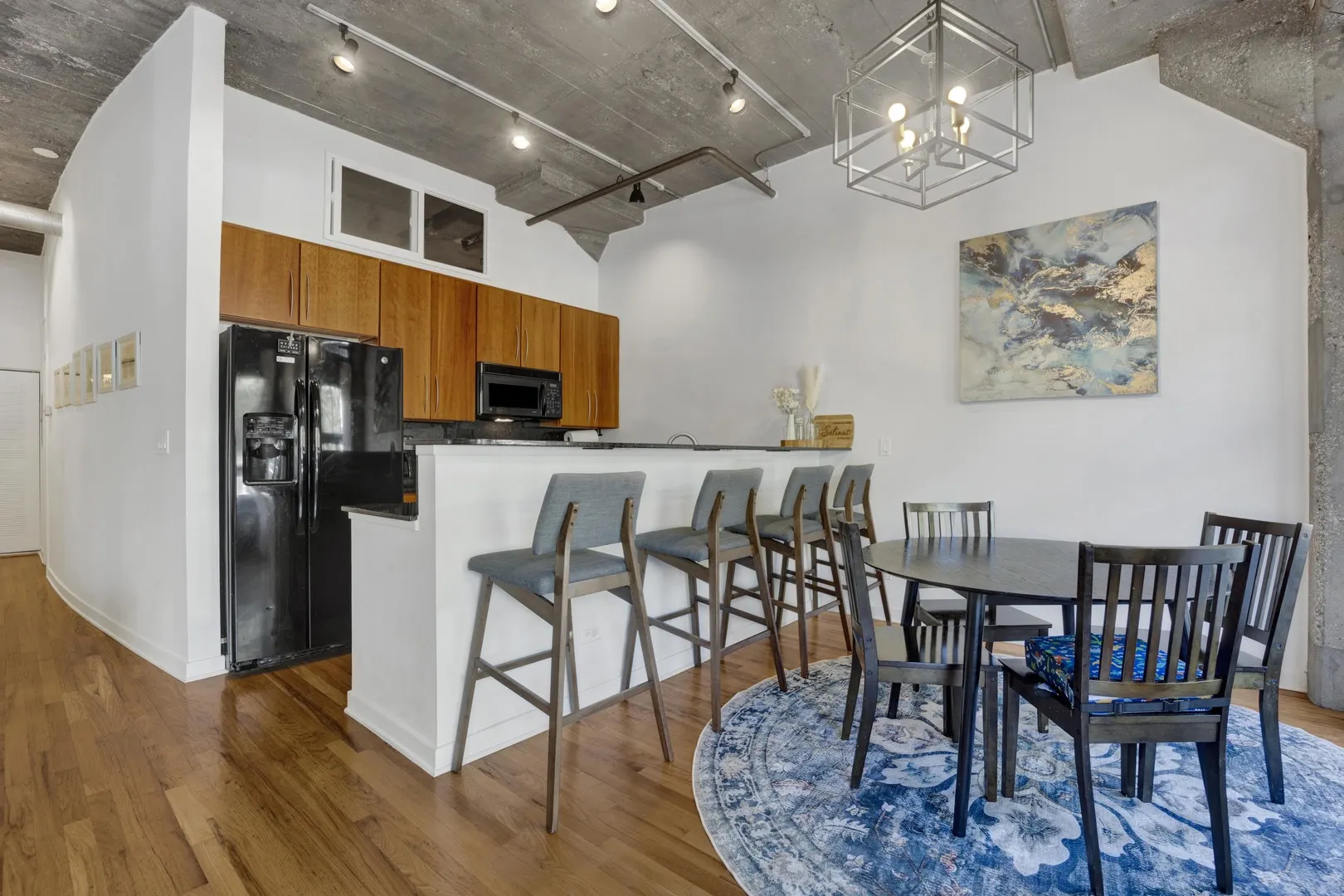1111 W 15th Street 123 IL