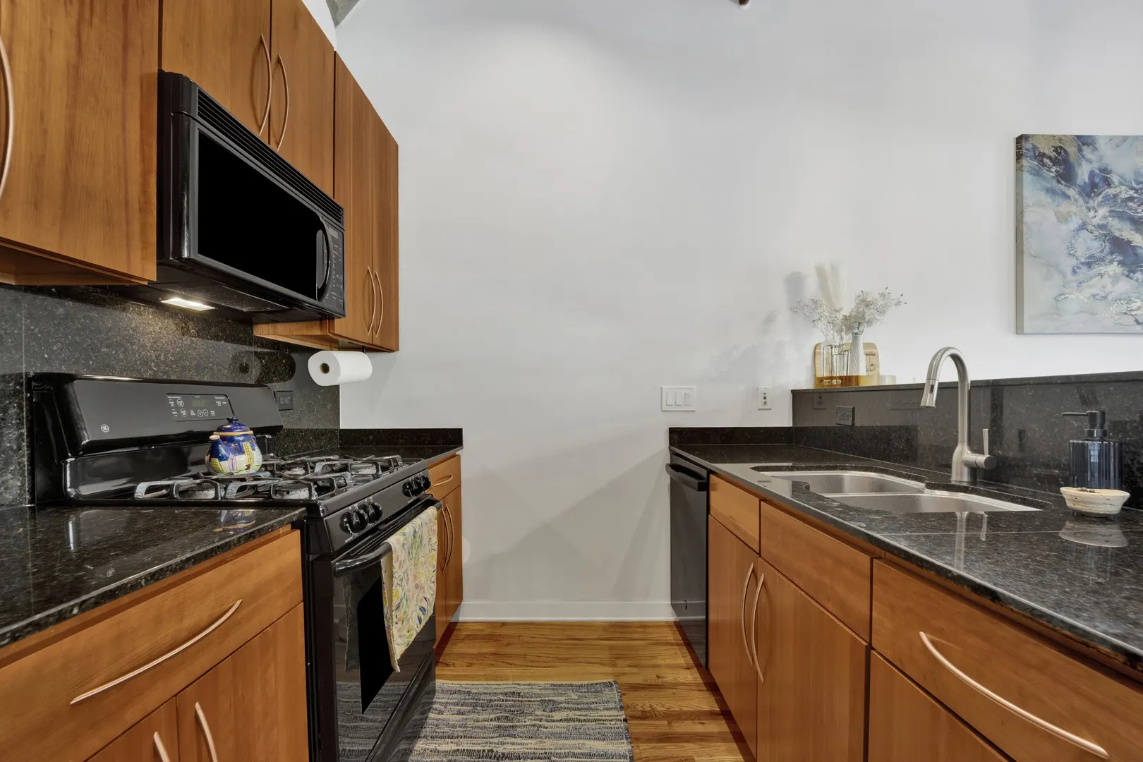 1111 W 15th Street 123 IL
