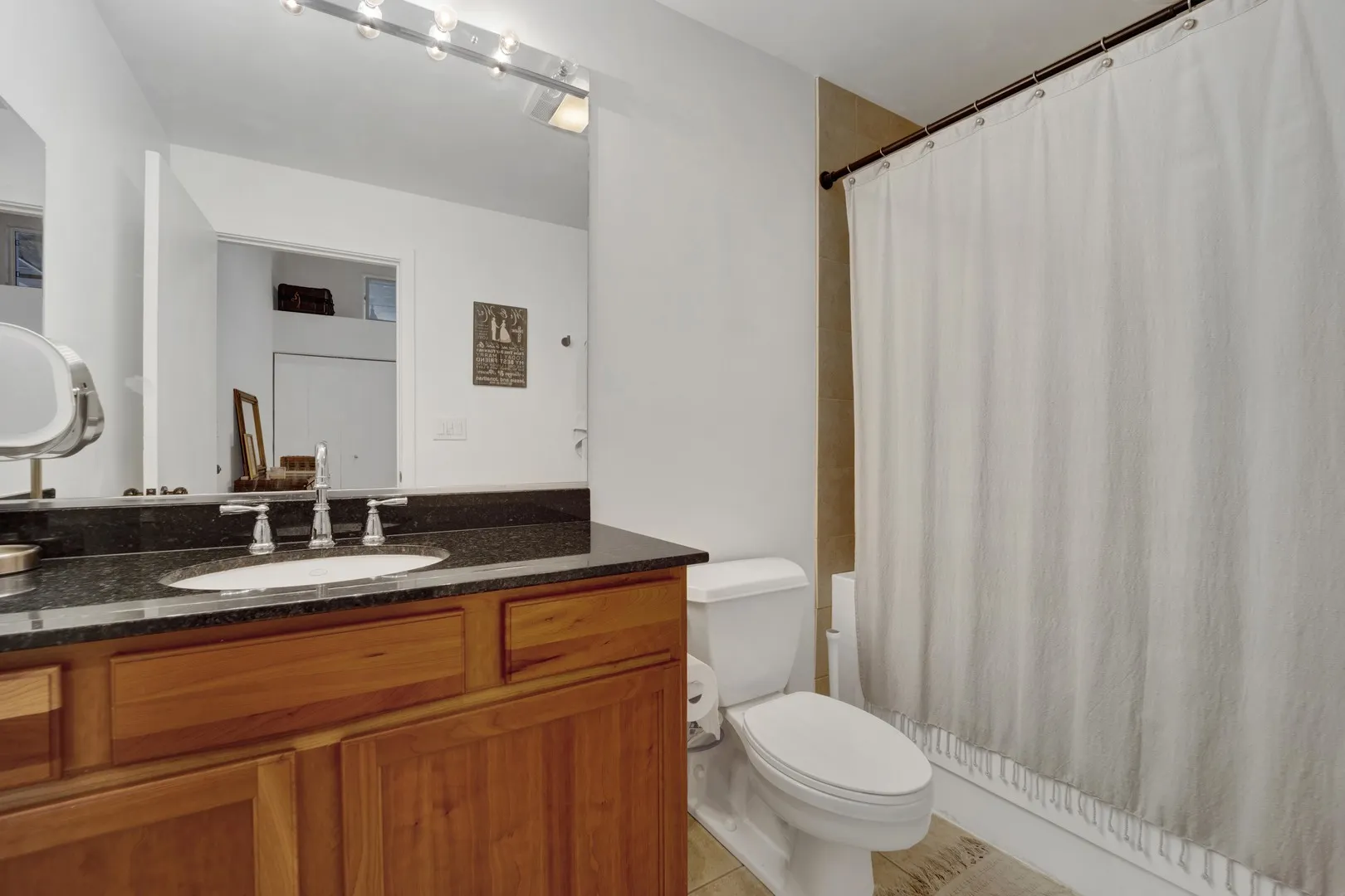 1111 W 15th Street 123 IL