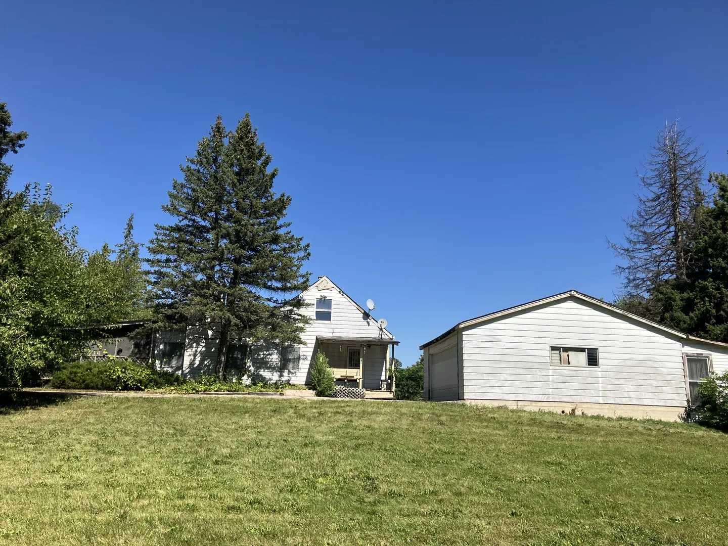24W459 Lawrence Avenue IL