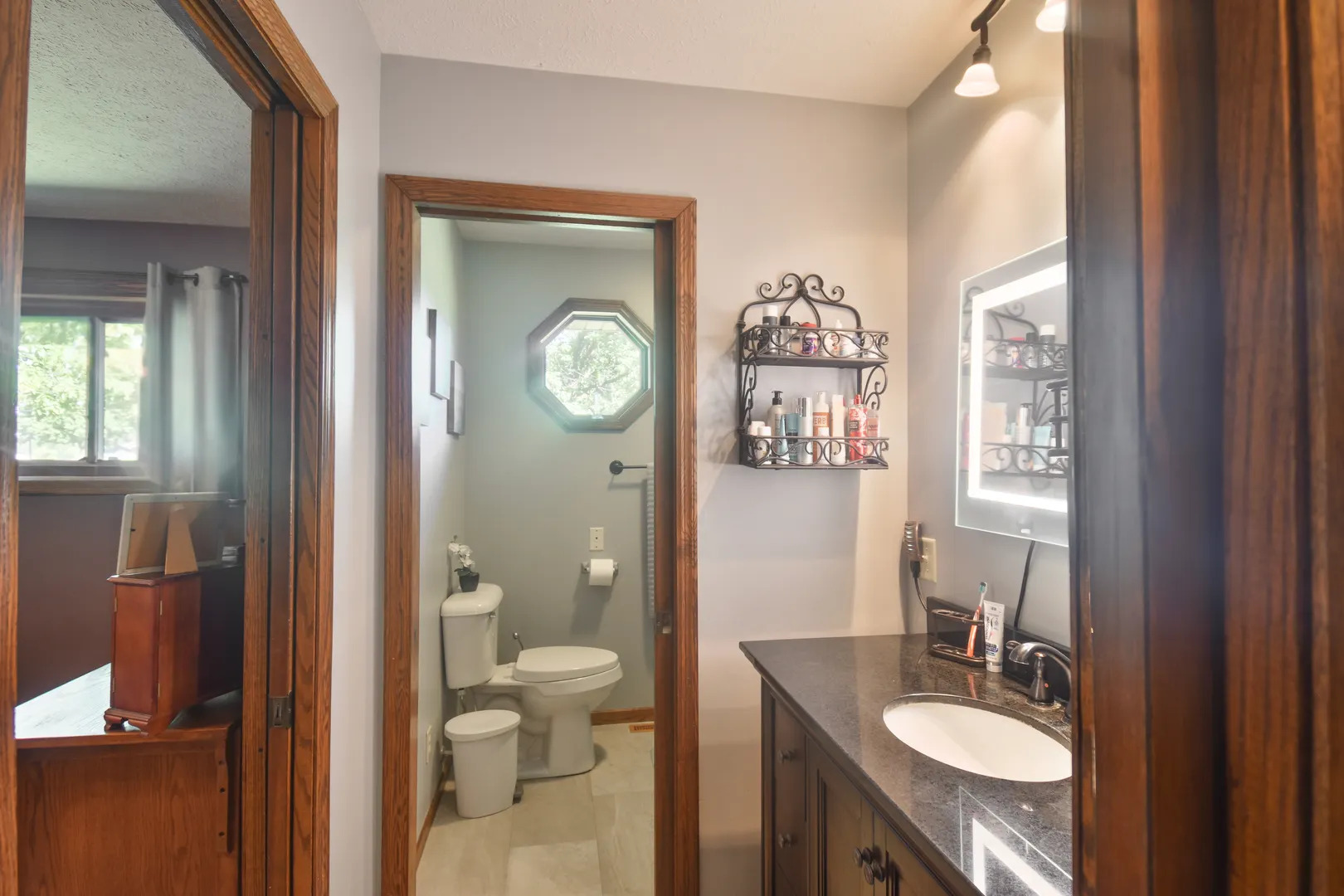 1304 W Reynolds Street IL