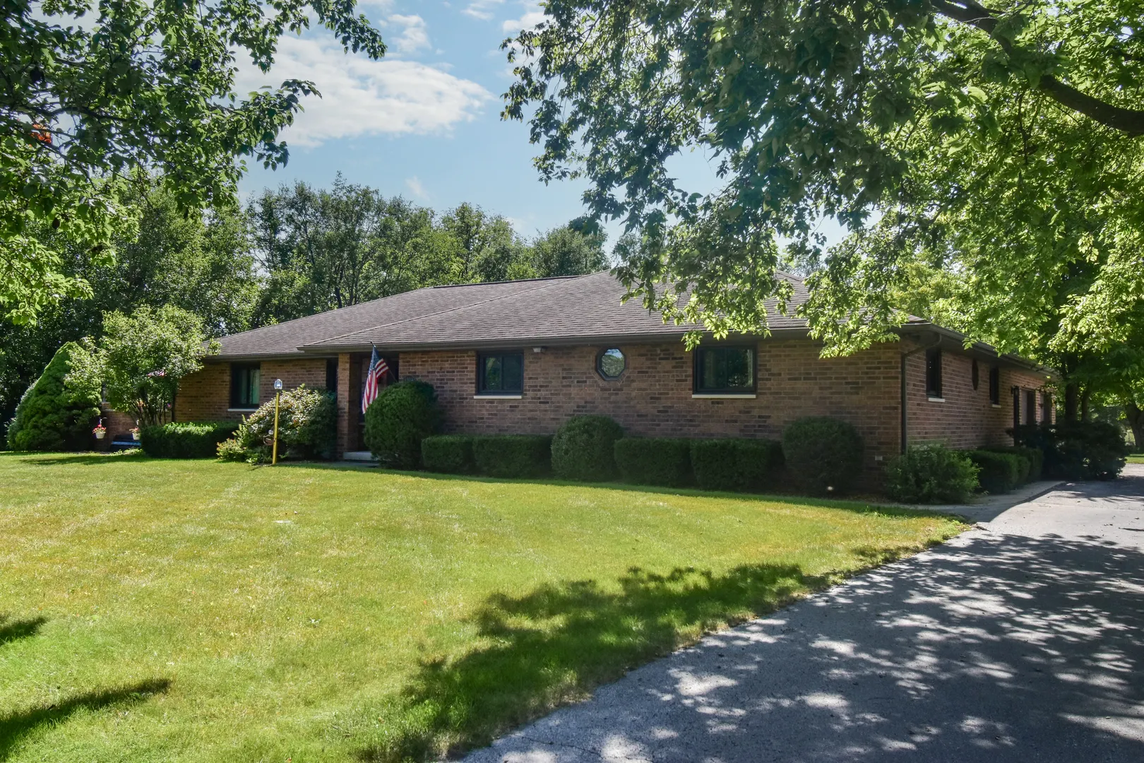 1304 W Reynolds Street IL