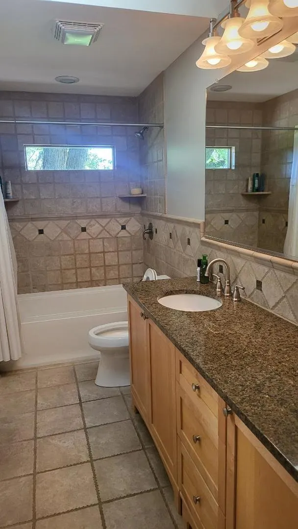 28W661 Douglas Road IL