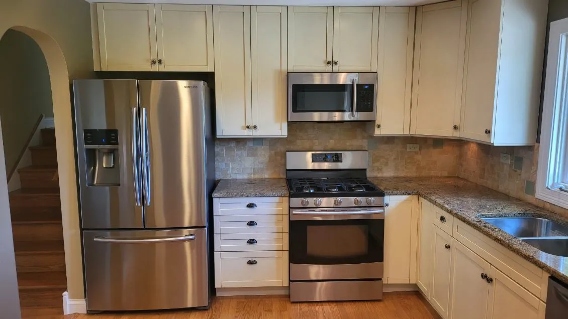 28W661 Douglas Road IL