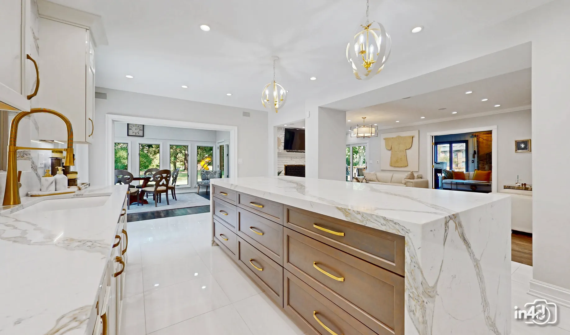 590 Windsor Circle IL