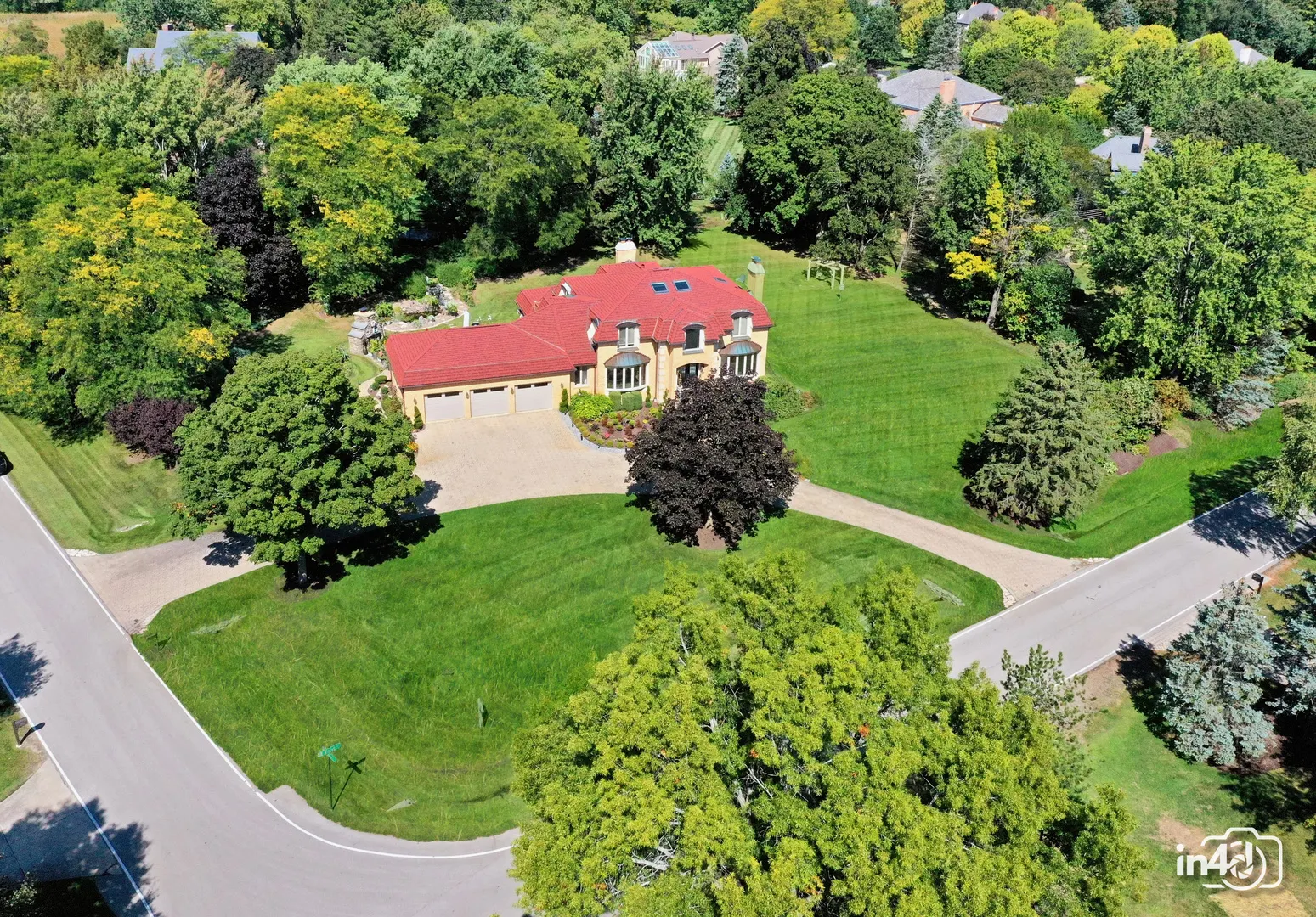 590 Windsor Circle IL