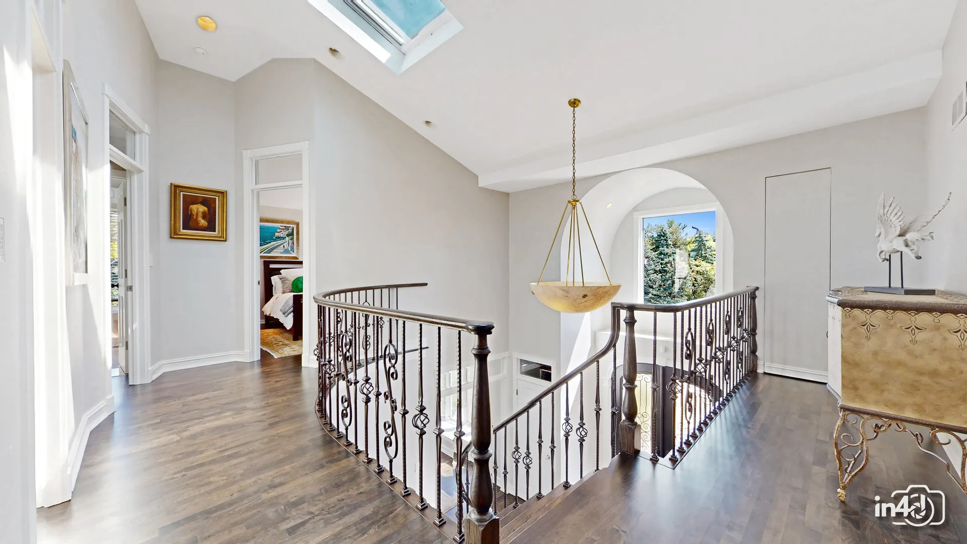 590 Windsor Circle IL