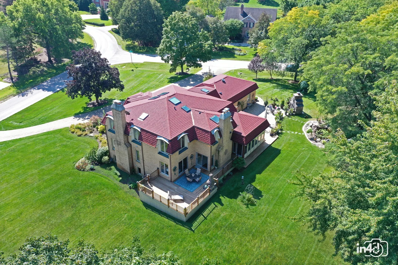 590 Windsor Circle IL