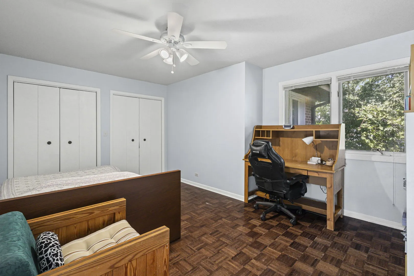 513 Edens Lane IL