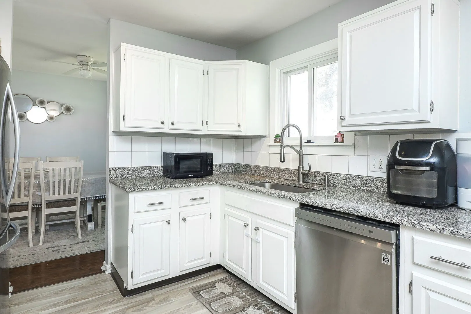 812 W Appletree Lane IL