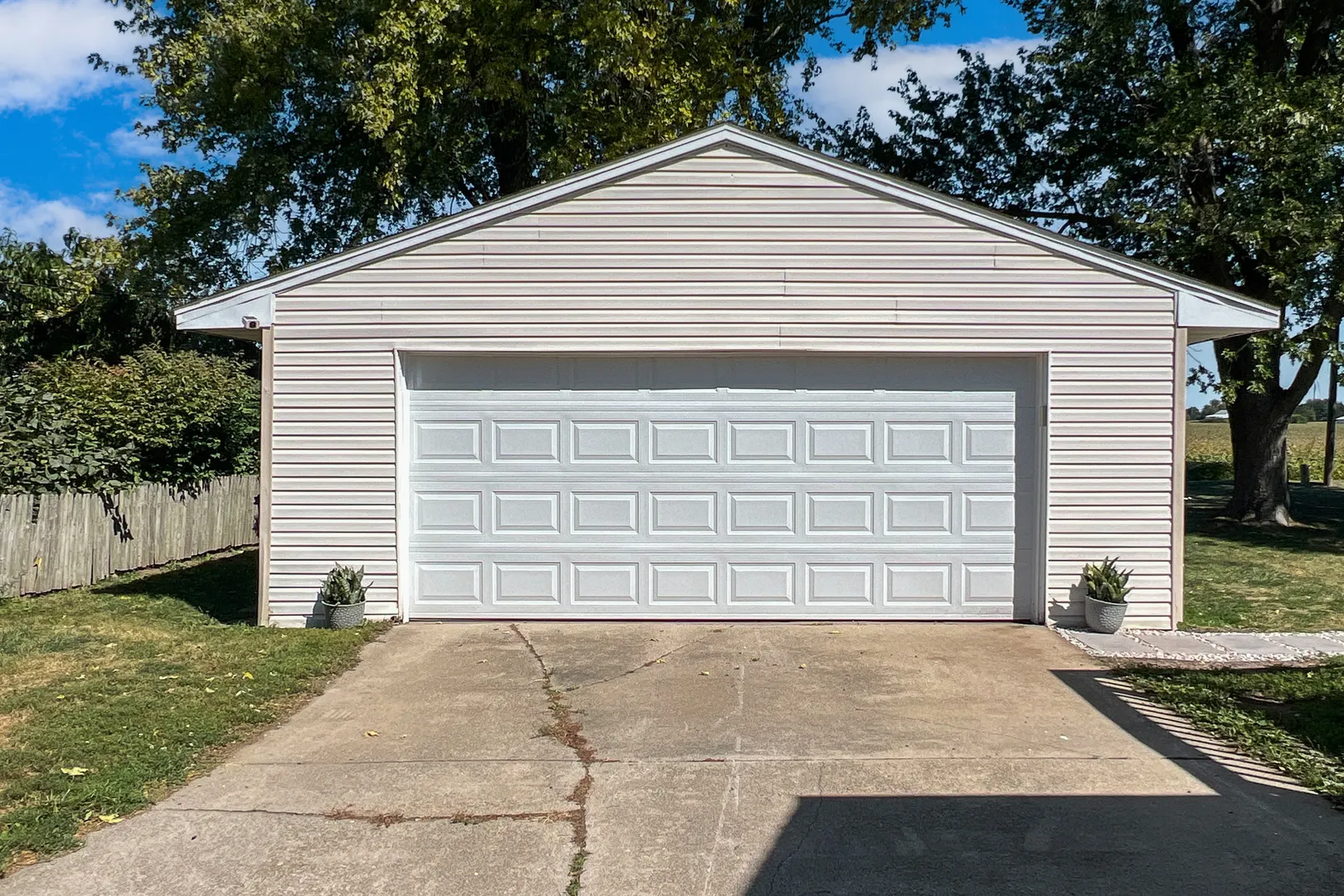 307 1/2 Church Street IL