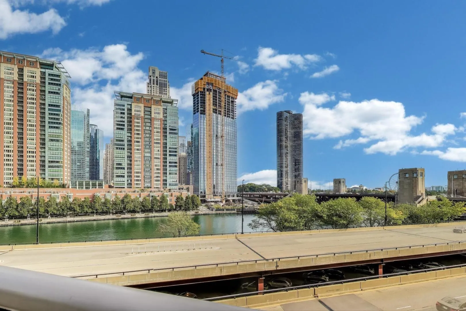 420 E Waterside Drive 3304 IL