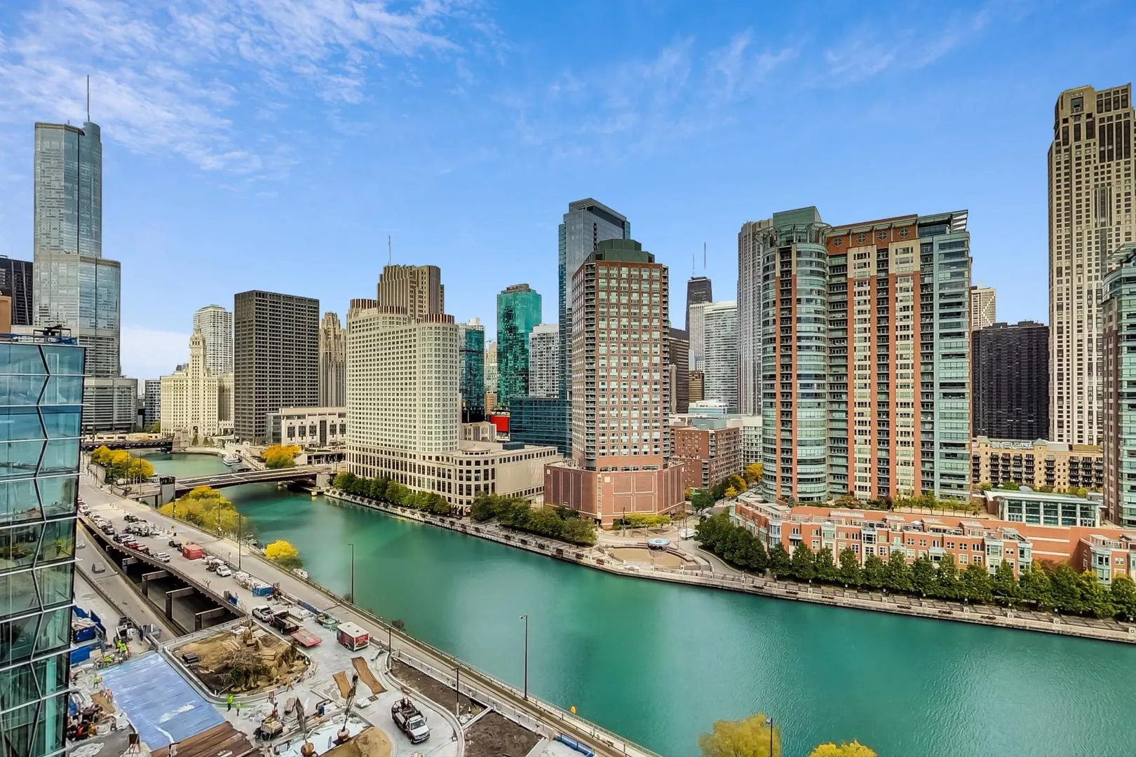420 E Waterside Drive 3304 IL