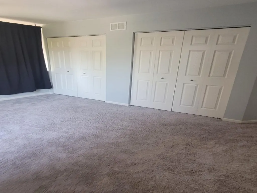 741 Regal Lane IL