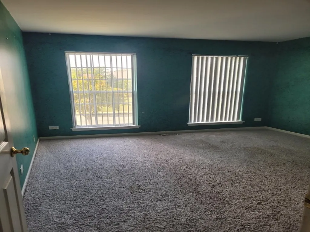 741 Regal Lane IL