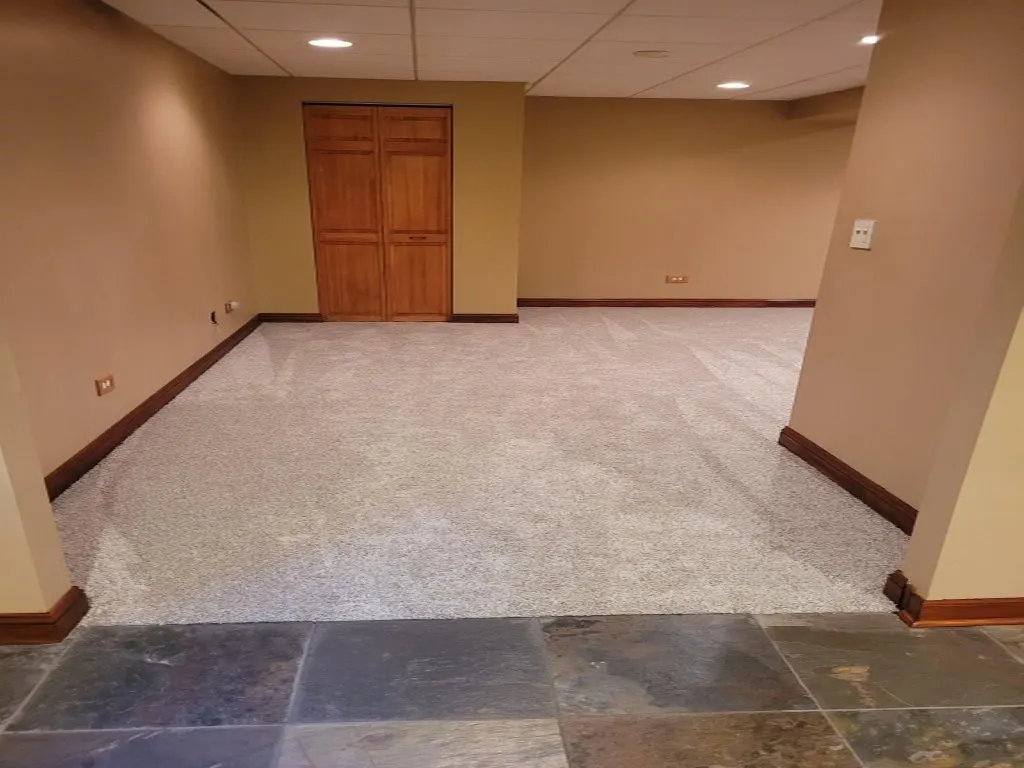 741 Regal Lane IL