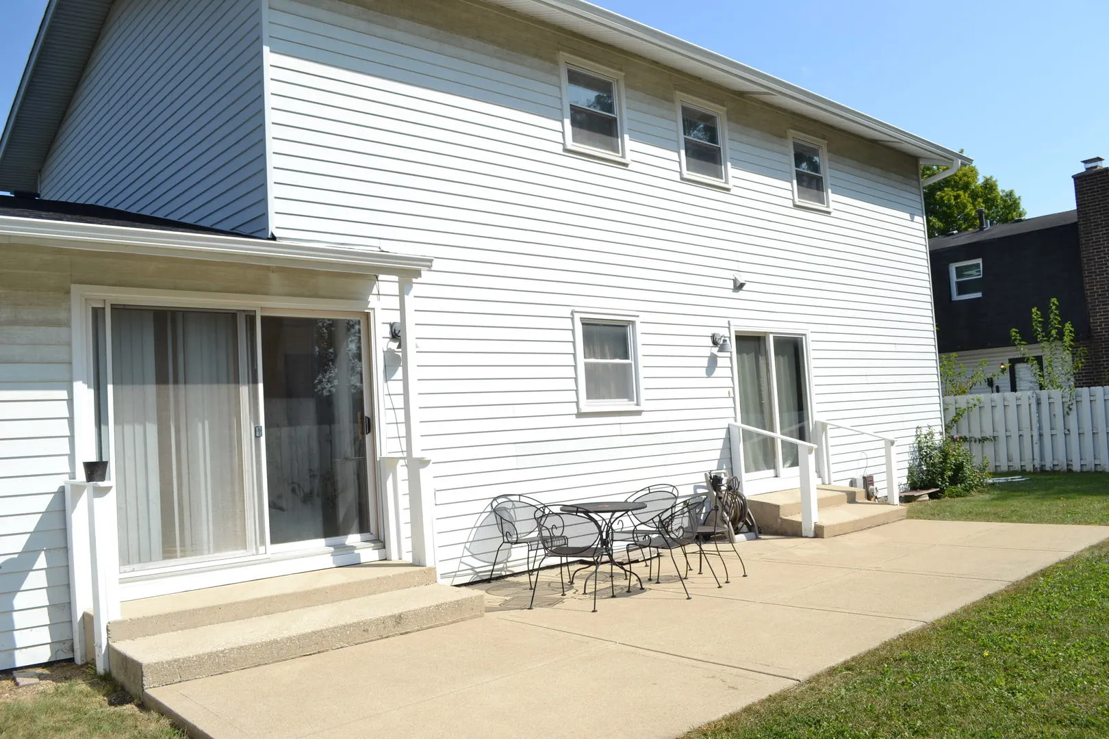 419 Charlestown Drive IL