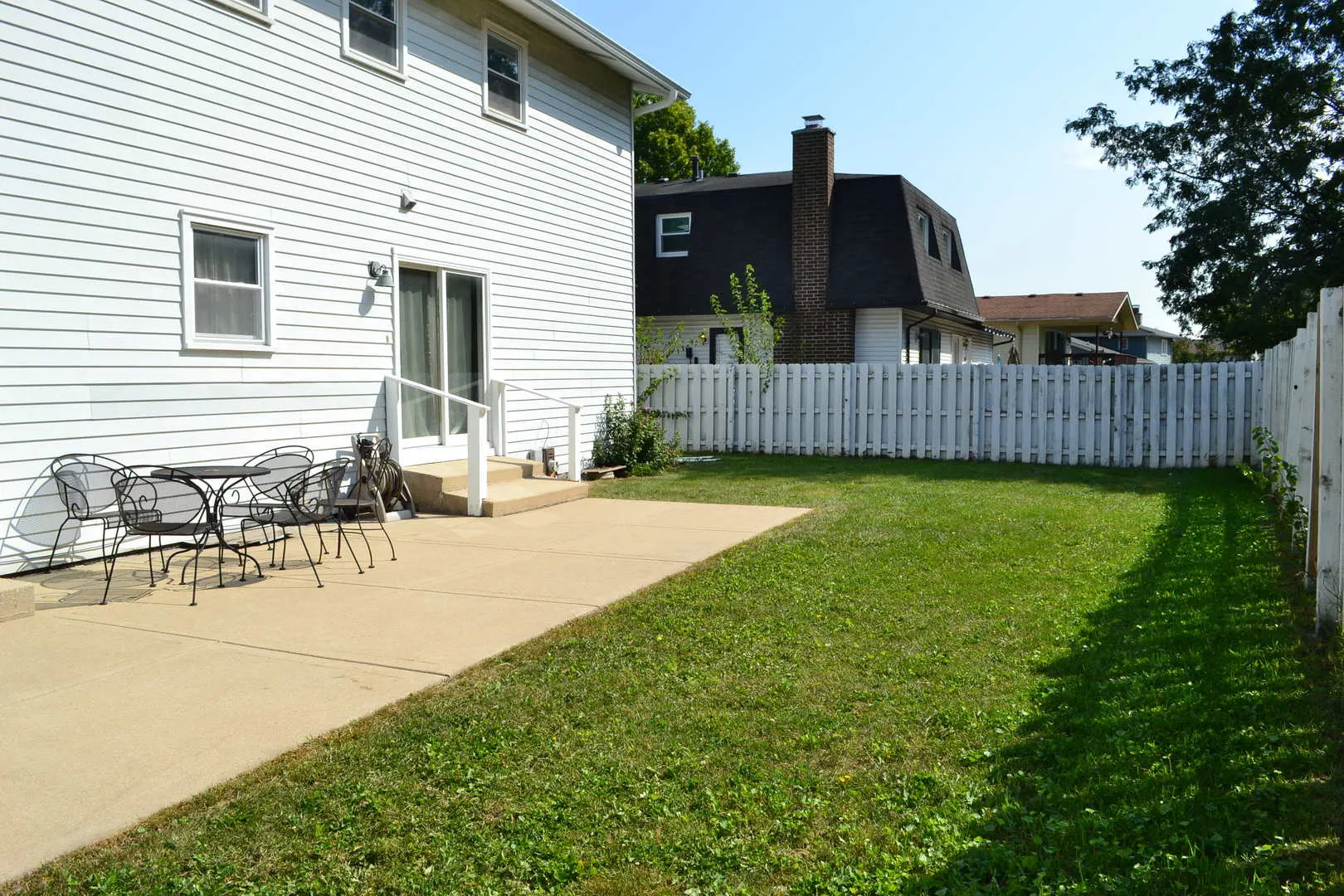 419 Charlestown Drive IL