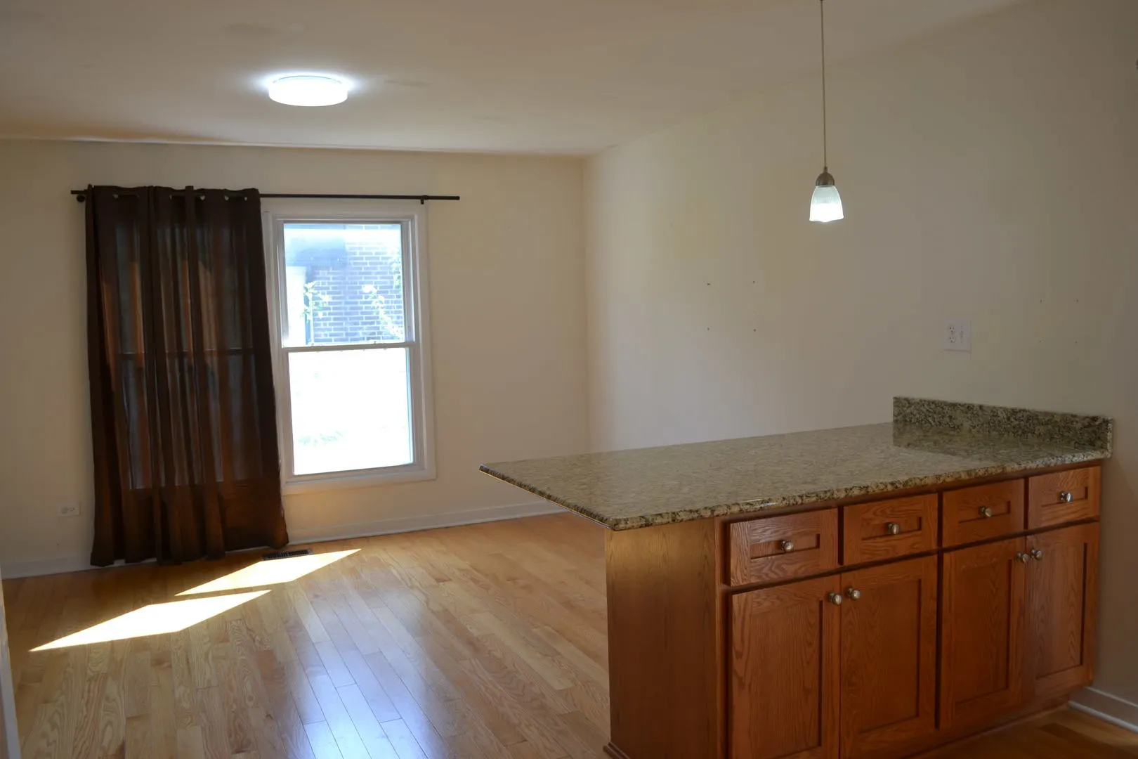 419 Charlestown Drive IL