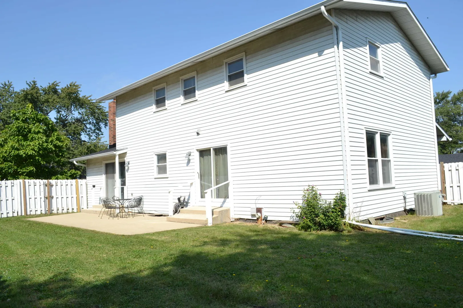 419 Charlestown Drive IL