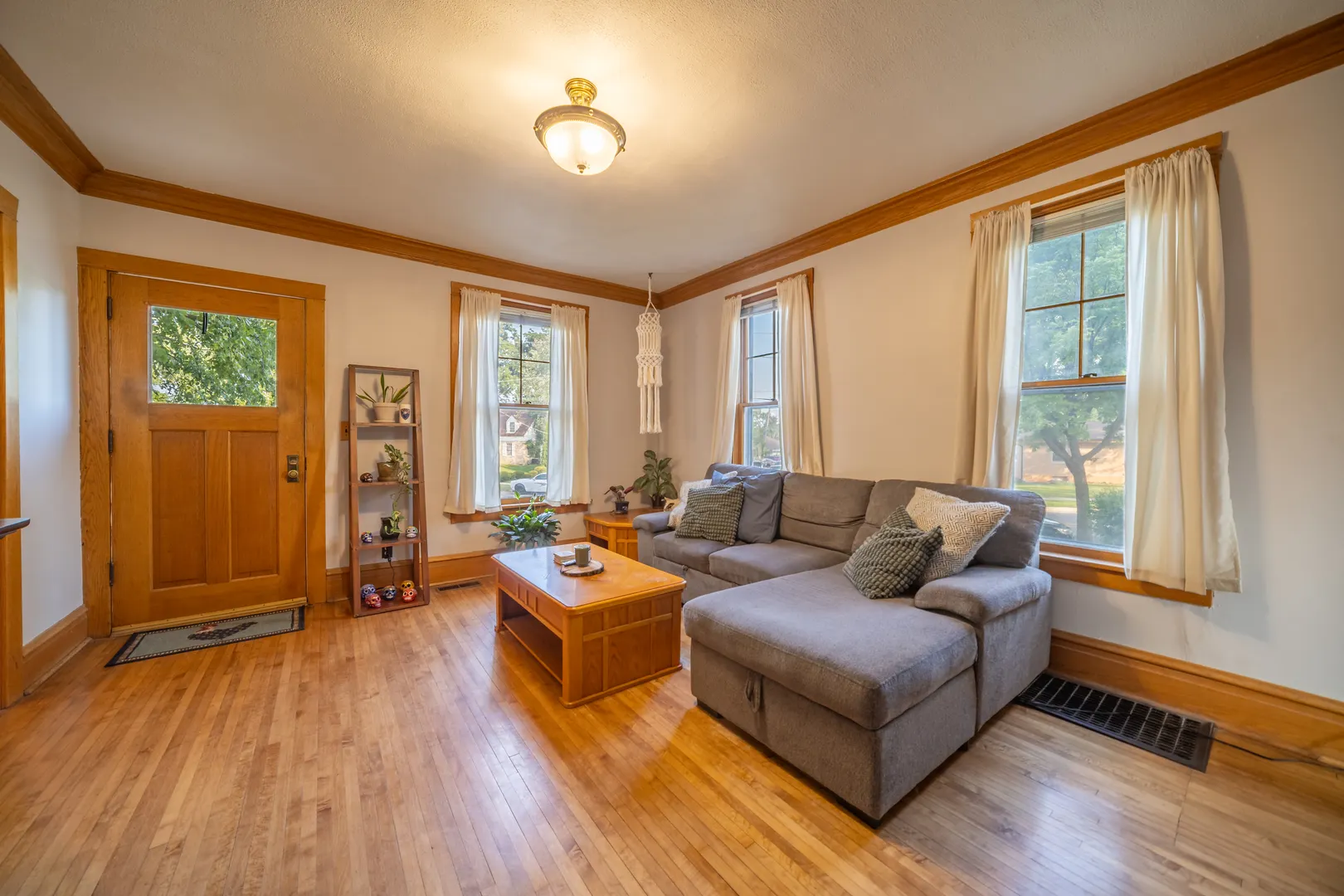 754 South Street IL