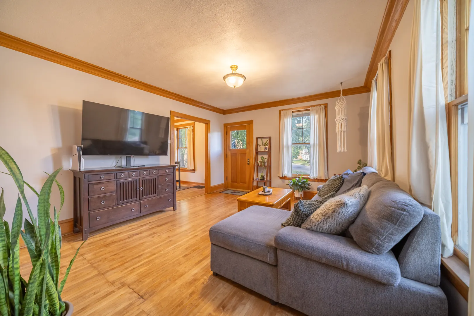 754 South Street IL