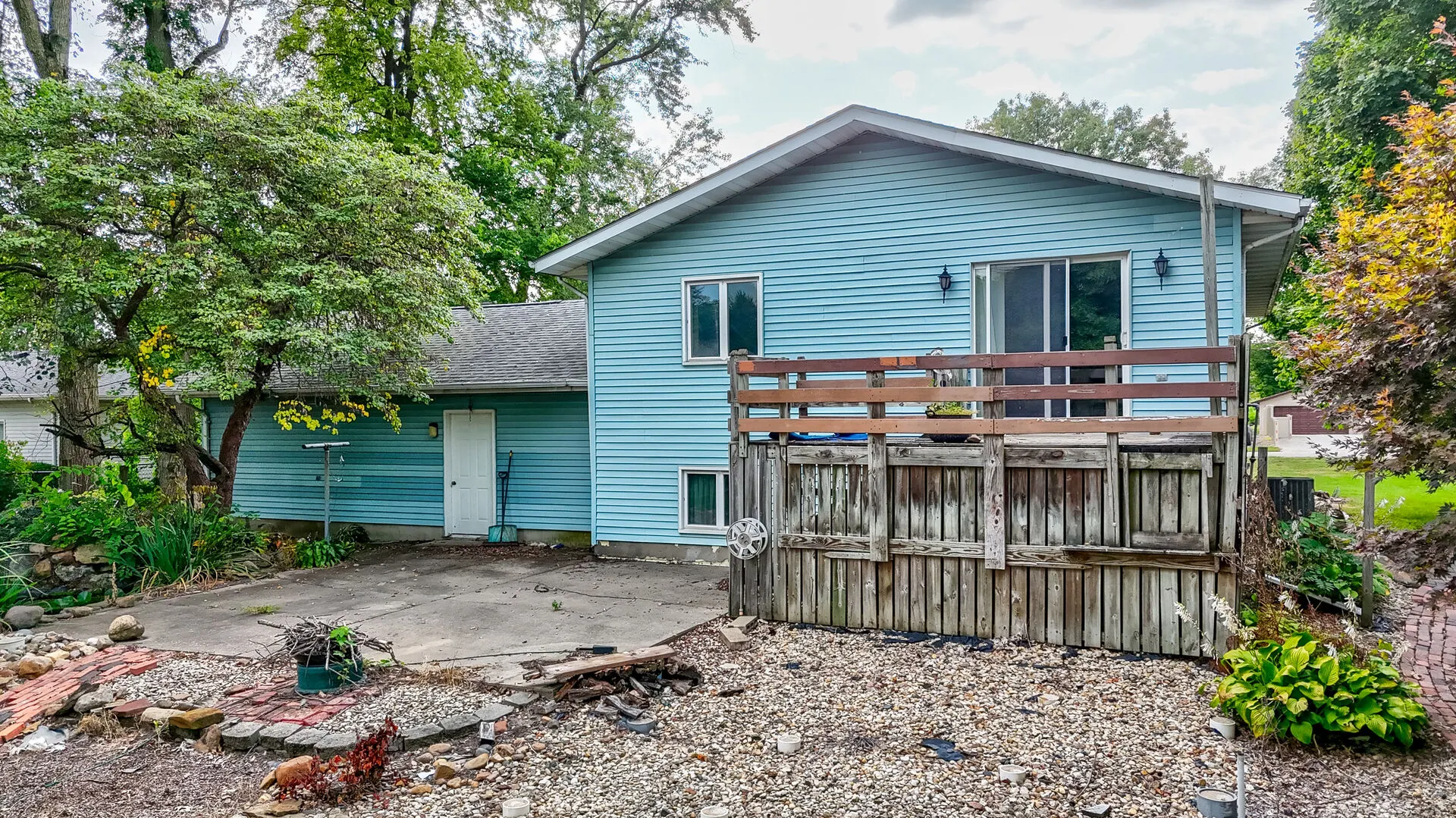 311 S Otter Creek Road IL