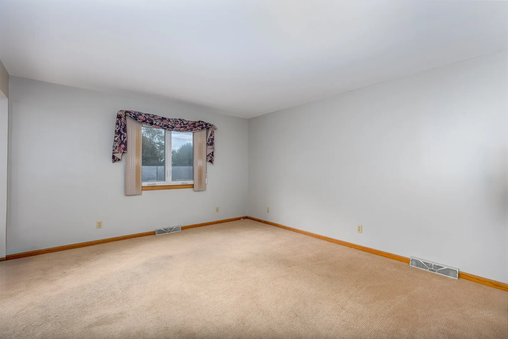311 S Otter Creek Road IL