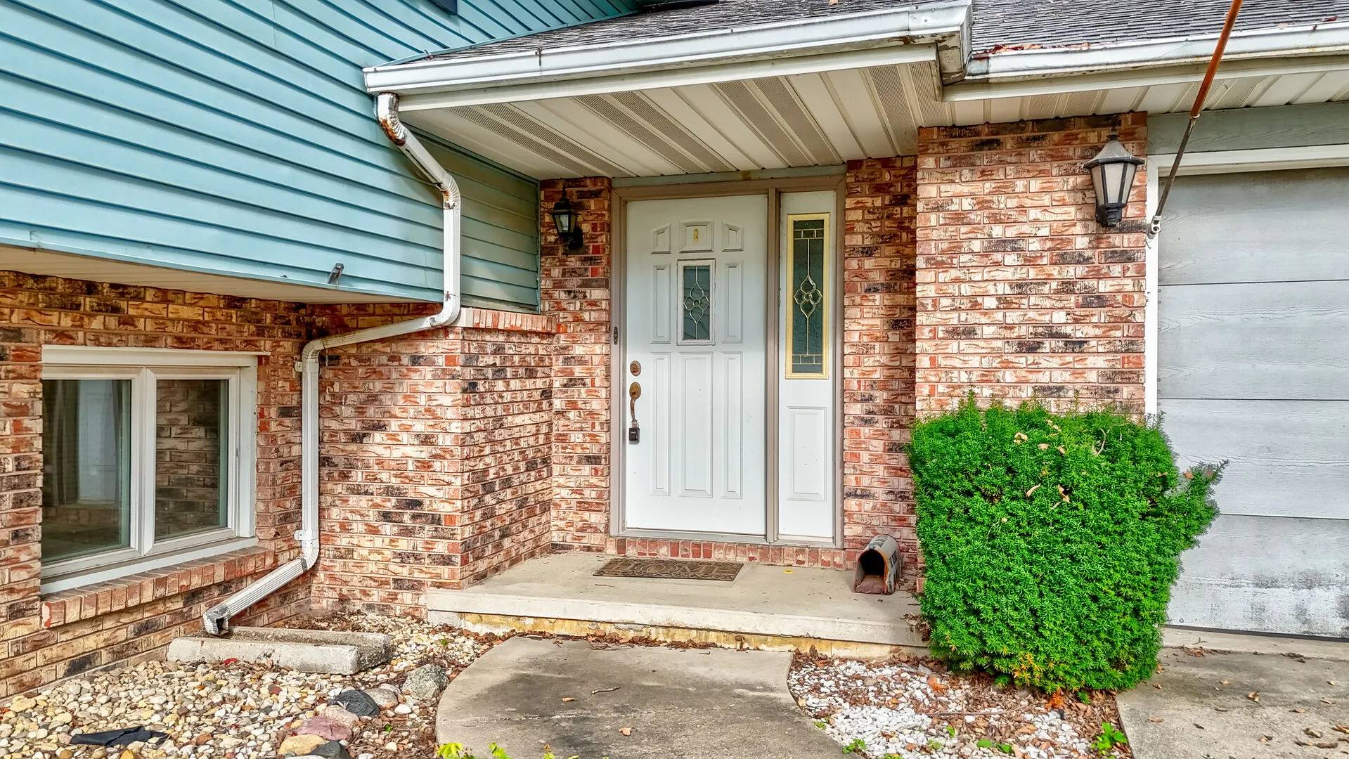 311 S Otter Creek Road IL