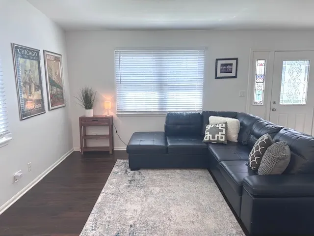 311 Cherrywood Court IL
