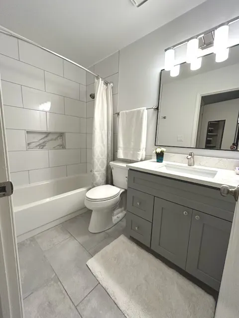 311 Cherrywood Court IL