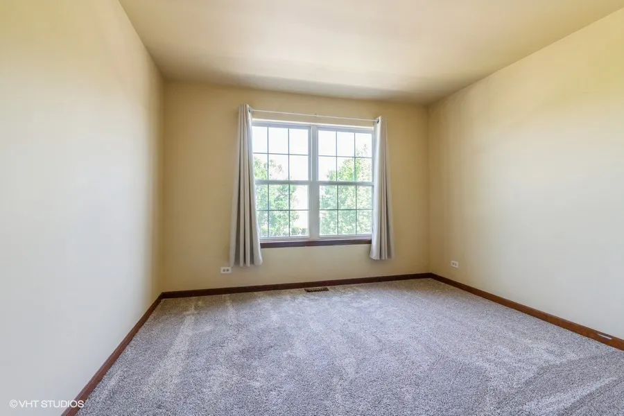 2418 Oneida Lane 2418 IL