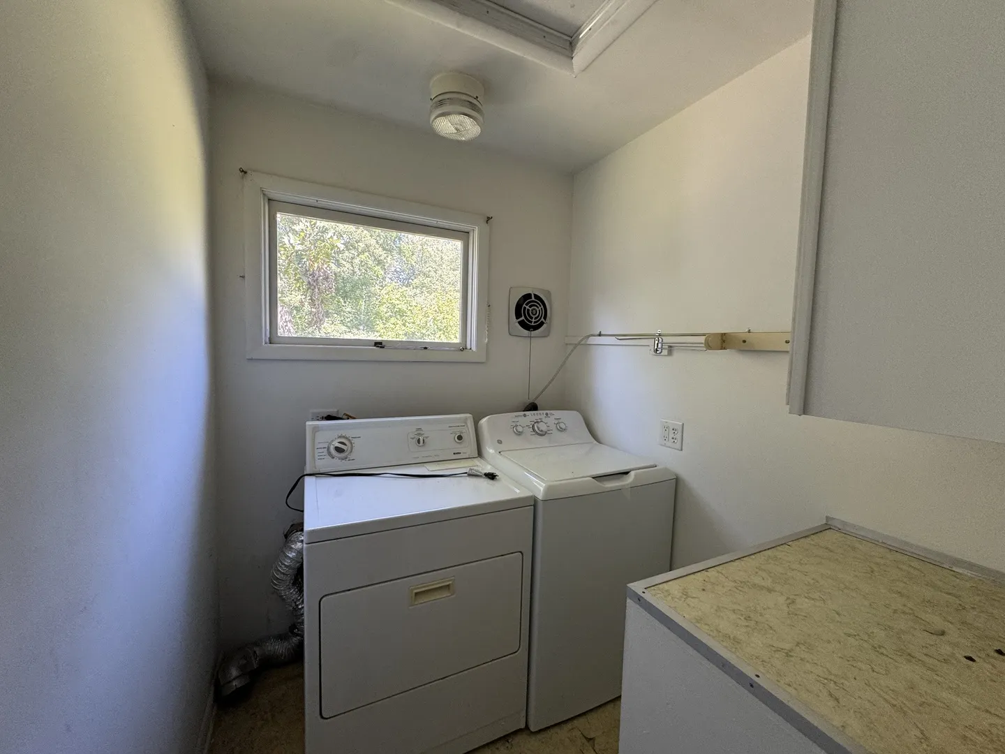 4213 Ravine Drive IL
